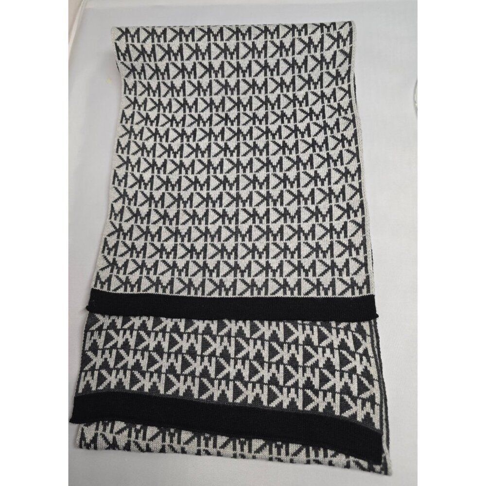 Michael Kors Knit Scarf Black & White MK Logo Lightweight Winter warm